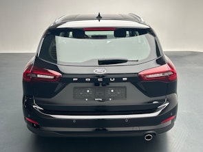 Vehicle image FORD Focus Station Wagon 1.0i EcoB Hybrid 155 Titanium