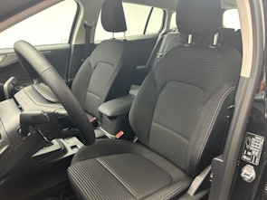 Vehicle image FORD Focus Station Wagon 1.0i EcoB Hybrid 155 Titanium