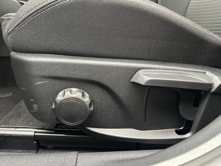 Vehicle image FORD FOCUS