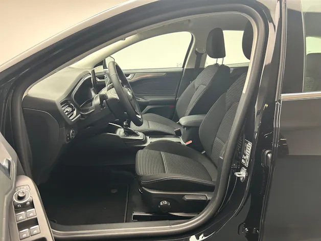 Ford Focus Station Wagon 1.0i EcoB Hybrid 155 Titanium