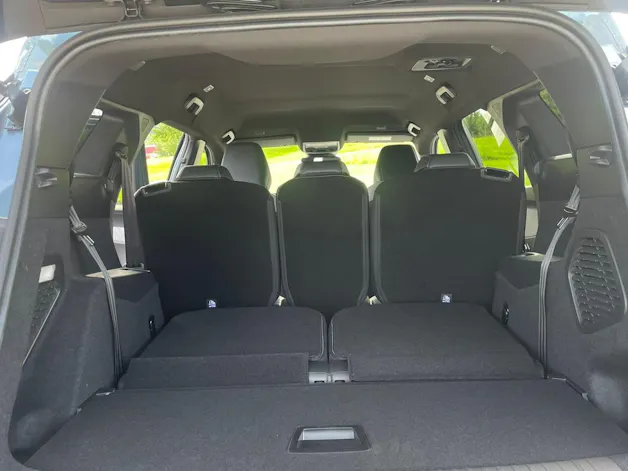 Peugeot 5008 1.2 Hybrid Allure Premium