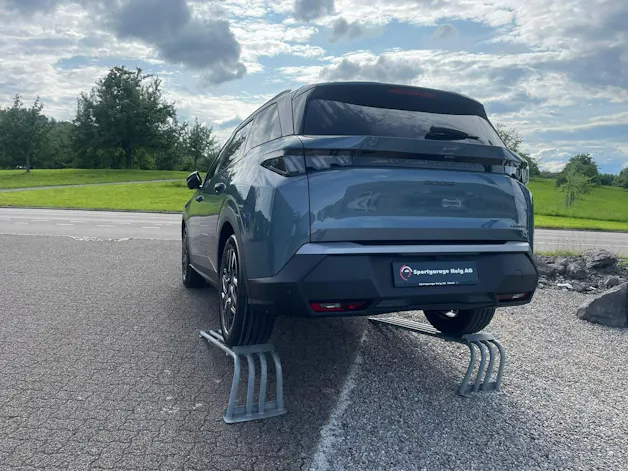 Peugeot 5008 1.2 Hybrid Allure Premium