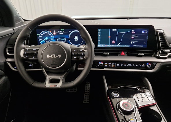 Vehicle image 4 Vehicle image 4