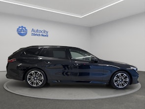 Vehicle image BMW 520d xDrive Touring