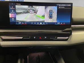 Vehicle image BMW 520d xDrive Touring