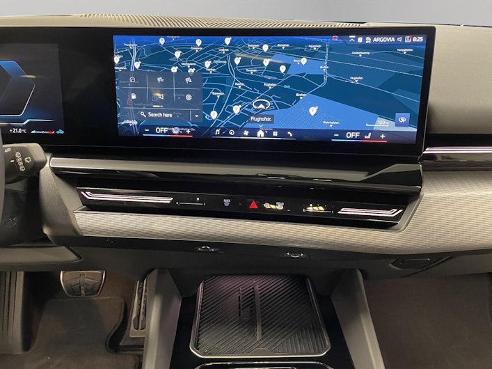 Vehicle image BMW 5 SERIES