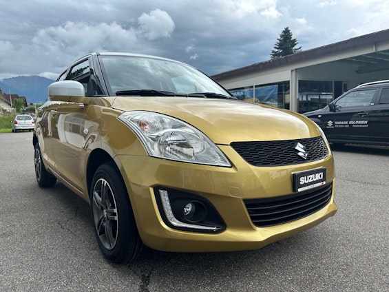 First vehicle image