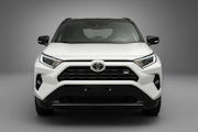 First vehicle image