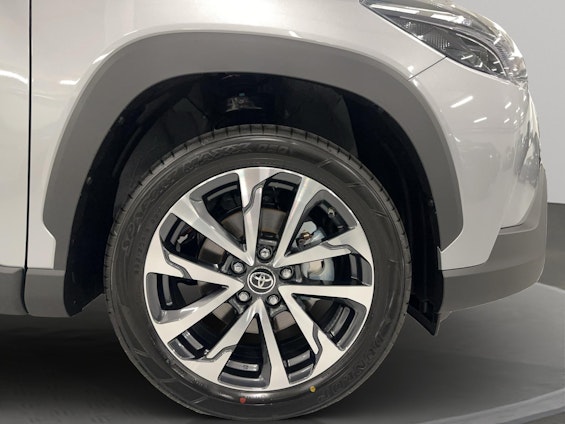 Vehicle image 11