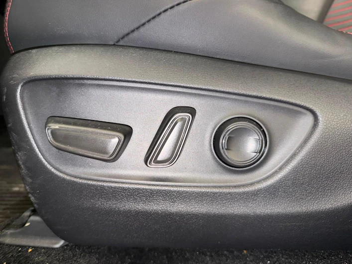 image du véhicule TOYOTA RAV-4