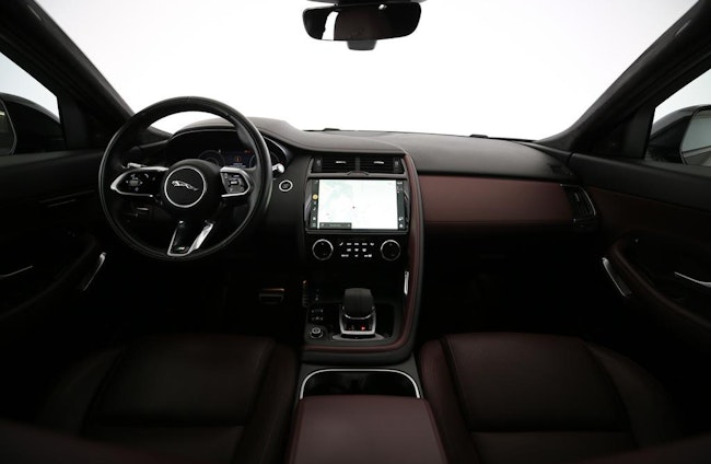 Vehicle image 4 Vehicle image 4