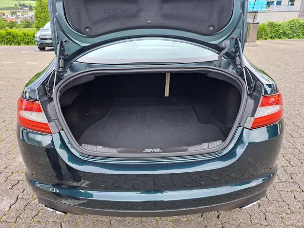 Jaguar XF 3.0 V6 S/C Premium Luxury