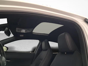 Fahrzeugbild LEXUS UX 250h Excellence