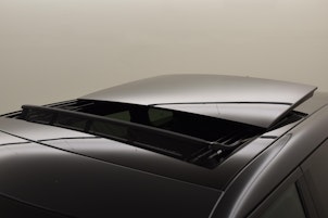 Vehicle image LAND ROVER Range Rover Evoque 2.0 T SE