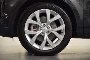 Vehicle image LAND ROVER Range Rover Evoque 2.0 T SE