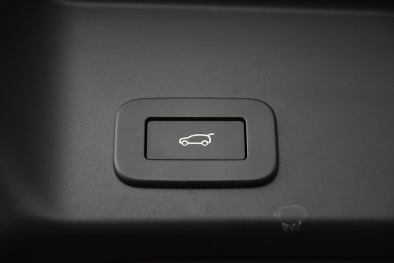 Vehicle image LAND ROVER RANGE ROVER EVOQUE