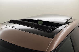 Vehicle image LAND ROVER Range Rover Evoque 2.0 T Bronze Collection