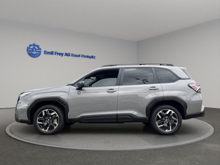 Vehicle image SUBARU FORESTER