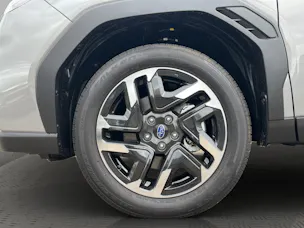 Subaru Forester Station 2.0i e-Boxer Swiss Plus