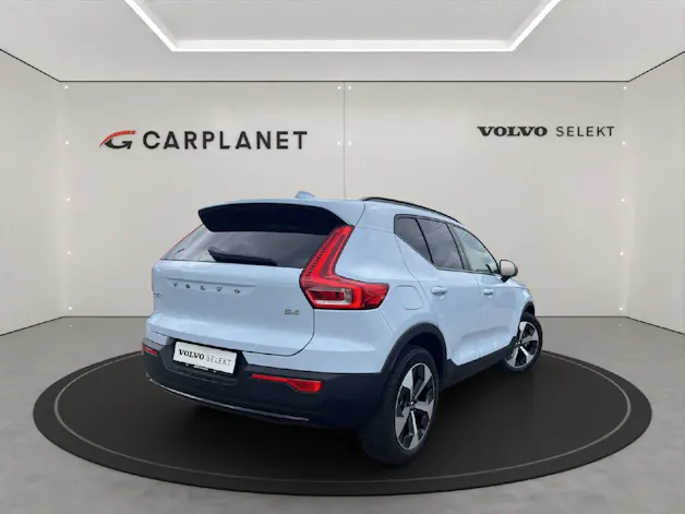 Volvo XC40 2.0 B4 MH Plus Dark