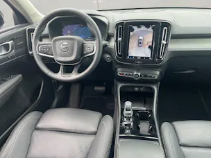 Volvo XC40 2.0 B4 MH Plus Dark