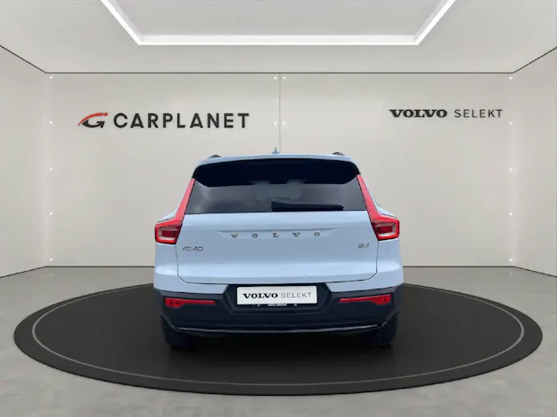 Volvo XC40 2.0 B4 MH Plus Dark