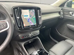 Volvo XC40 2.0 B4 MH Plus Dark