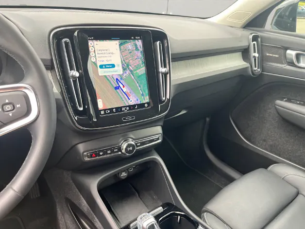 Volvo XC40 2.0 B4 MH Plus Dark