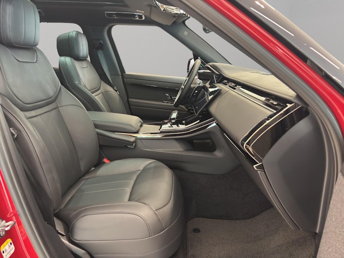 Vehicle image LAND ROVER RANGE ROVER SPORT