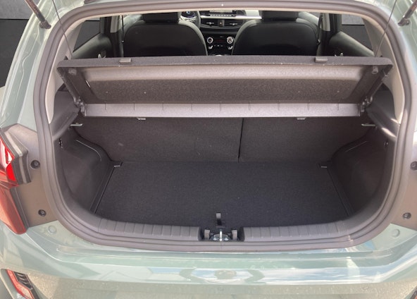 Vehicle image 11 Vehicle image 11