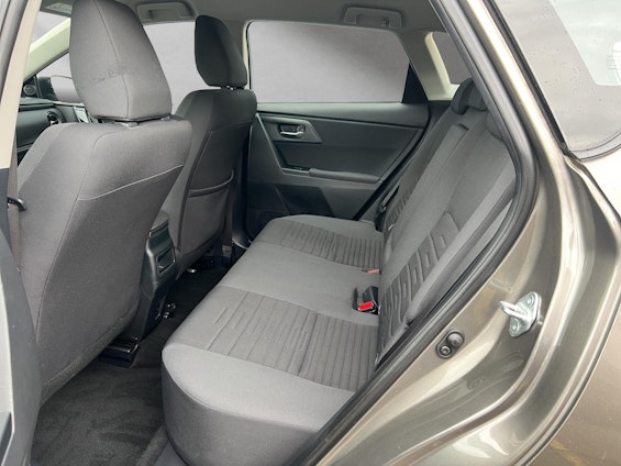 Vehicle image 9 Vehicle image 9