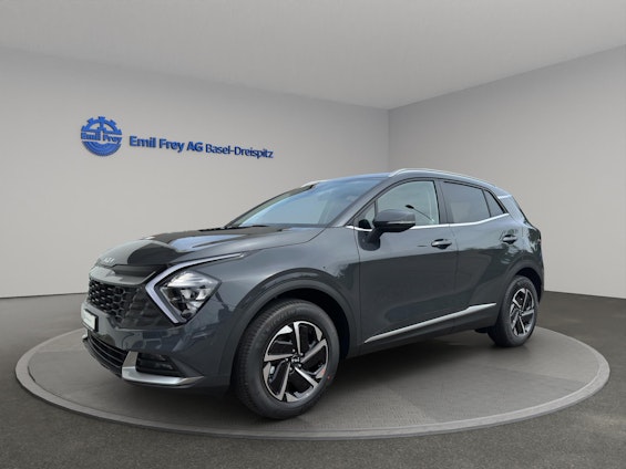 First vehicle image