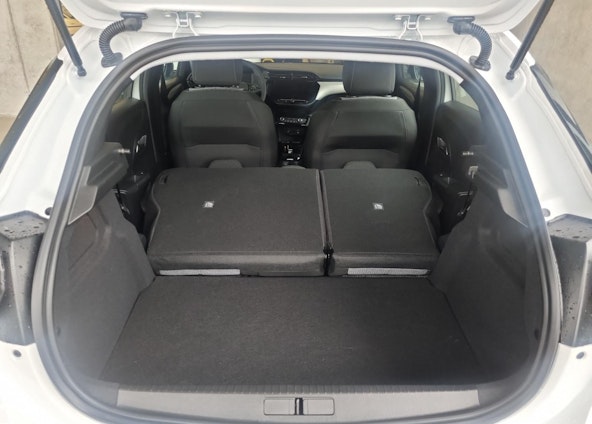 Vehicle image 9 Vehicle image 9