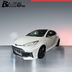 Vehicle image TOYOTA GR YARIS 0 Vehicle image TOYOTA GR YARIS 0