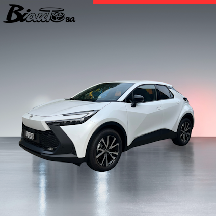 First vehicle image
