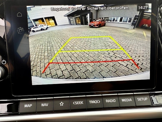 Vehicle image 4 Vehicle image 4