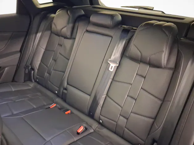 DS Automobiles 7 Crossback 1.6 E-Tense Louvre 4x4