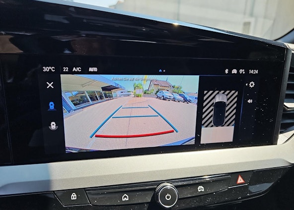 Vehicle image 22 Vehicle image 22