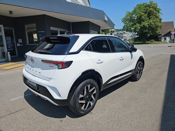 Vehicle image 30 Vehicle image 30