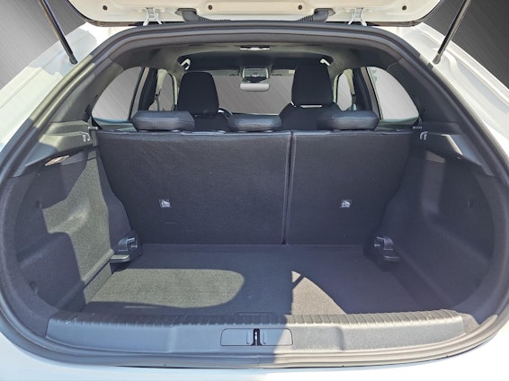 Vehicle image 10 Vehicle image 10