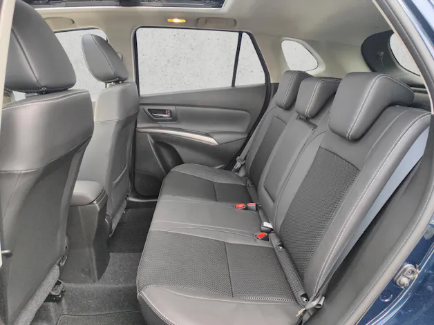 Suzuki S-Cross 1.4 T Compact Top Hybrid 4x4