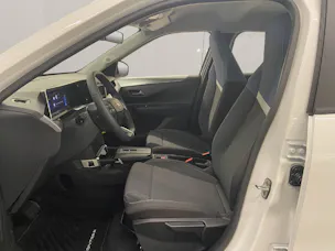 Opel Frontera 1.2 T HEV Edition
