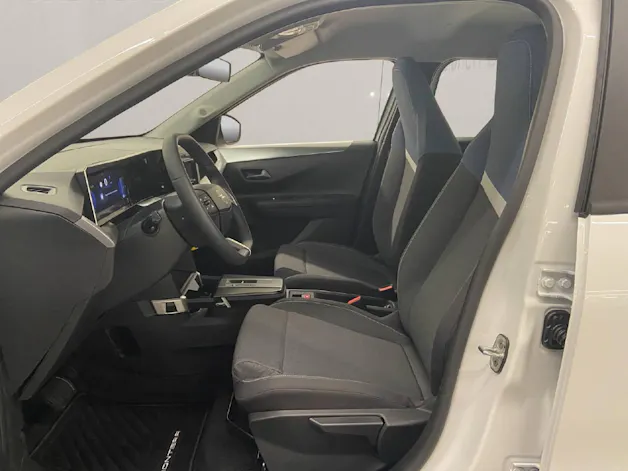 Opel Frontera 1.2 T HEV Edition