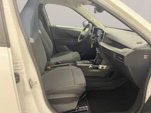 Opel Frontera 1.2 T HEV Edition