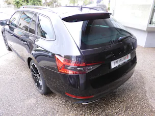 Škoda Superb Combi 2.0 TSI 280 SportLine Light 4x4 DSG