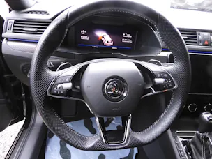 Škoda Superb Combi 2.0 TSI 280 SportLine Light 4x4 DSG