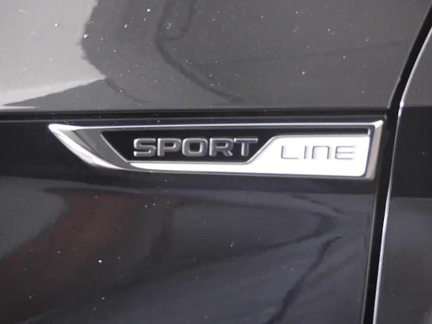 Škoda Superb Combi 2.0 TSI 280 SportLine Light 4x4 DSG