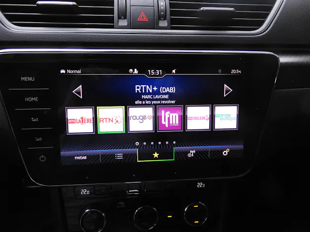 Škoda Superb Combi 2.0 TSI 280 SportLine Light 4x4 DSG