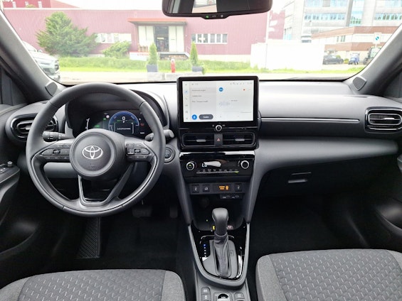 Vehicle image 25