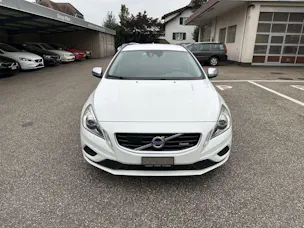Volvo V60 2.0 T R-Design